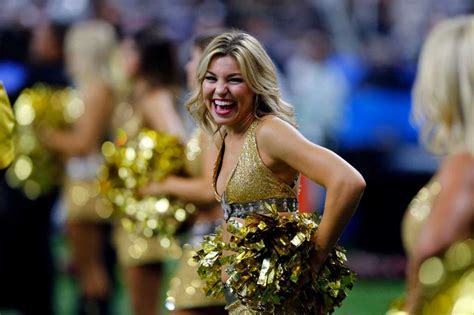 New Orleans Saints cheerleaders perform in the second half of an NFL ...