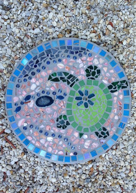 Pin by Angie Chestnut on My Stuff | Mosaic garden art, Mosaic stepping stones, Mosaic animals