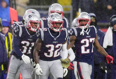 This Patriots defense is great enough to carry them to a championship