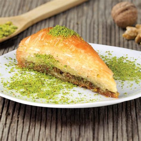 CARROT SLICED BAKLAVA baklawa turkish baklava pistachio | Etsy