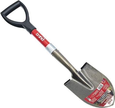 6 Best Metal Detecting Shovels In 2022 (All Budgets)