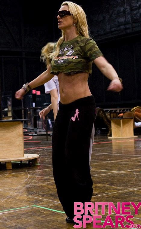 Britney Spears Ab Workout ~ Top Actress Gallery