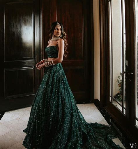 Emerald Green Dresses