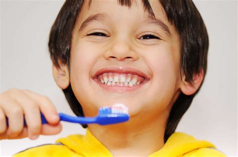 Brushing teeth and Dental hygiene - Learning Thursdays