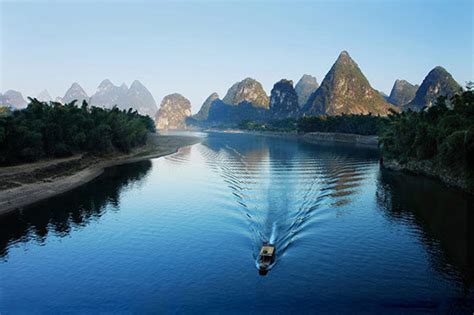 Photo, Image & Picture of Li River Cruise Guilin