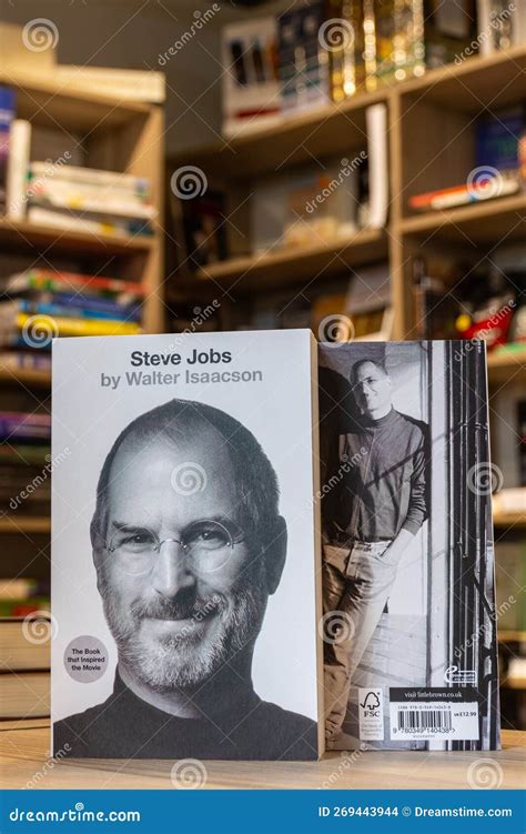 Walter Isaacson S Steve Jobs Biography Book in the Bookshop. Editorial ...