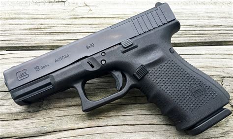 Glock 19 Gen 4 Review