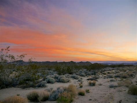 American Travel Journal: Mojave National Preserve - Sunset on Kelbaker Road