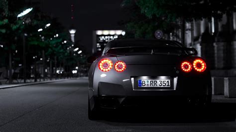 Car Lights wallpaper | 1366x768 | #4071