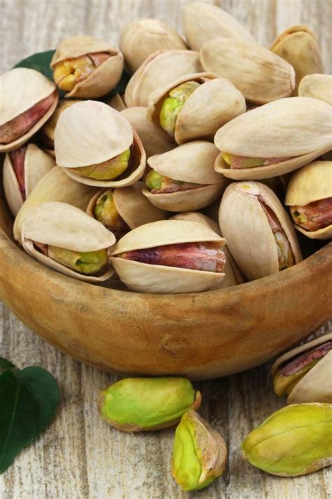 10 benefits of pistachios supported by science