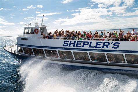 Mackinaw City - Shepler's Mackinac Island Ferry