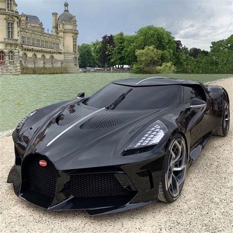 Bugatti La Voiture Noire : r/carporn