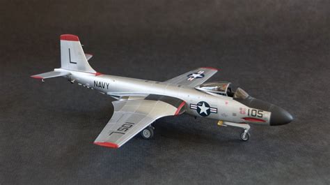 Collect Aire 4844 1/48 F2H-3 Banshee Photo Feature Image 01