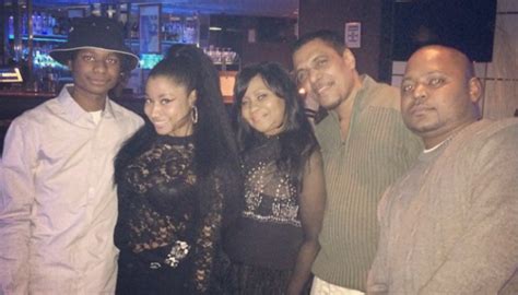 Nicki Minaj Attends Family Dinner For Her Mom’s Birthday (PHOTOS) | Global Grind