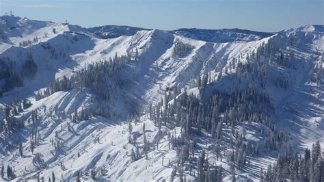 Aerial Photo Tour of Squaw Valley & Alpine Meadows, CA Yesterday - SnowBrains