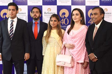 All About Billionaire Mukesh Ambani's 3 Children: Akash, Isha and Anant