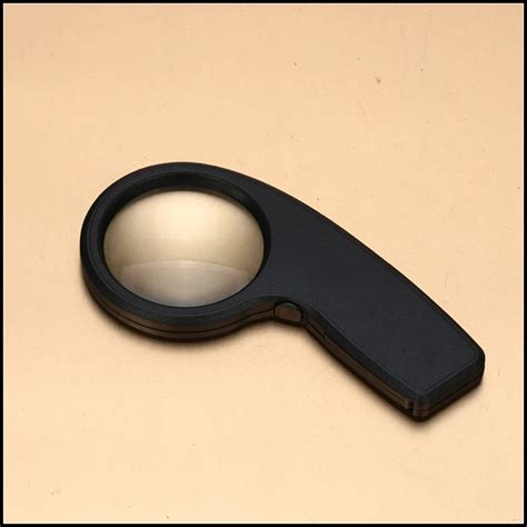 Free Shipping Portable Handheld 4X Illuminated Magnifier Magnifier Lamp with LED Light for ...