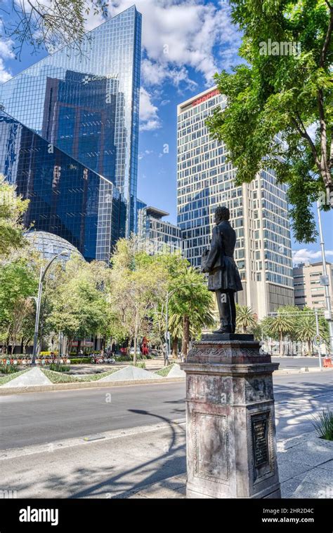 Mexico City, Paseo de la Reforma district Stock Photo - Alamy