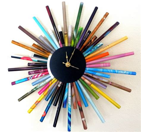 26 Extremely Creative Handmade Wall Clocks - Style Motivation