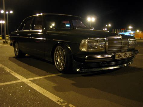 Mercedes-Benz W123 on BBS CH R17 Wheels | BENZTUNING