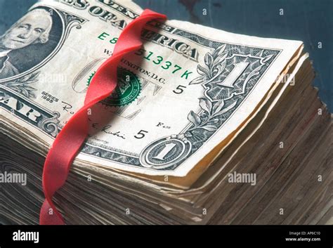 Money Rubber Band Stock Photos & Money Rubber Band Stock Images - Page 11 - Alamy