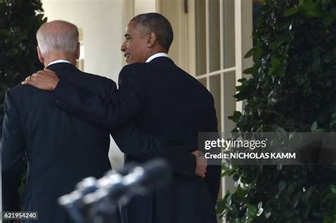 468 Obama Biden Hug Stock Photos, High-Res Pictures, and Images - Getty Images