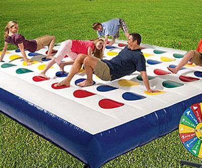 Giant Garden Twister Game | Fasci Garden