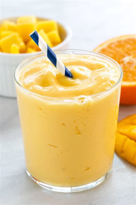 Mango Smoothie Recipe - Jessica Gavin