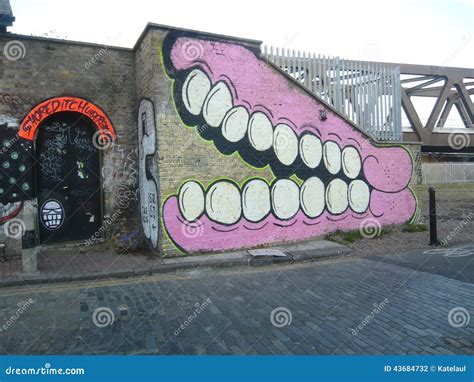 London Urban Street Art Graffiti Editorial Photography - Image of street, streets: 43684732