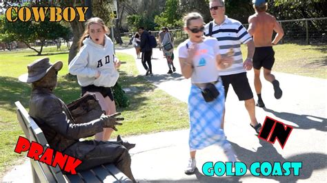 #Cowboy_prank in Brisbane city. Awesome reactions.statue prank. - YouTube