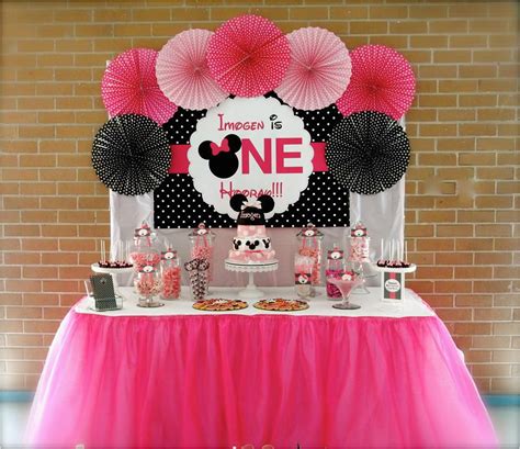 Minnie Mouse Decorations for 1st Birthday | BirthdayBuzz