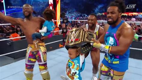 Kofi Kingston Wins WWE Championship At WrestleMania 35