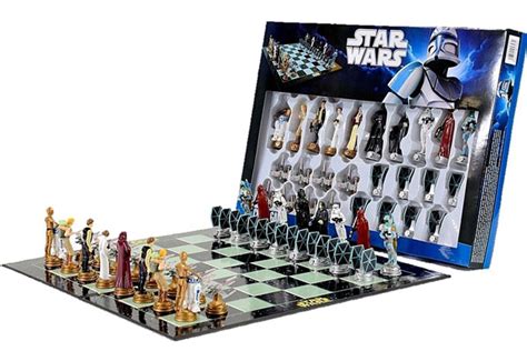 Star Wars Classic 3D Chess Set - GeekAlerts