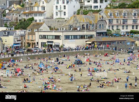 East Looe beach, Cornwall, UK Stock Photo - Alamy