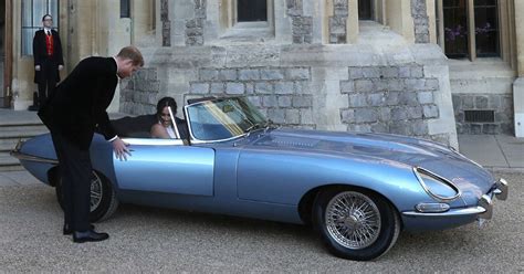 14 Regal Photos Of The Royal Family And Their Cars | HotCars