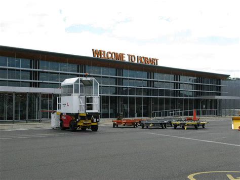 Hobart International Airport plans to modernise departures lounge