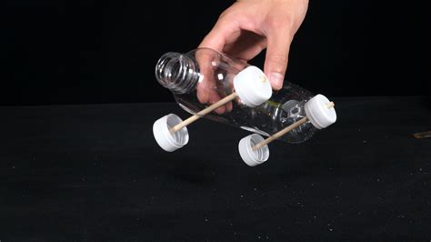 How to Make an Air-Powered Balloon Car? - Science Experiments for Kids - Ronyes Tech