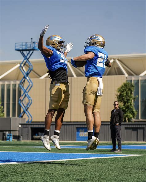 UCLA Football on Twitter: "TIME TO GET UP FOR THE SHOWCASE! https://t ...