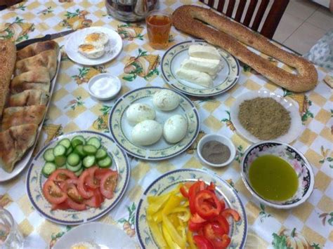 Palestinian Breakfast Palestine Food, Mediterranean Recipes ...