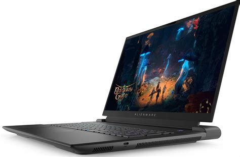 Alienware m18 R2 - Specs, Tests, and Prices | LaptopMedia Canada