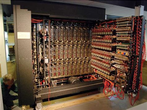 eproduction de la machine de Turing – Source inconnue | Alan turing, Alan turing machine, Colossus