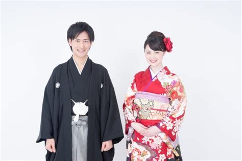 Traditional Japanese clothing male and female | Dresses Images 2022