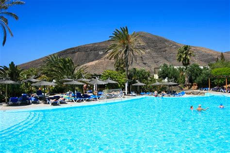 Hotel Allsun Esquinzo Beach in Esquinzo Playa, Fuerteventura