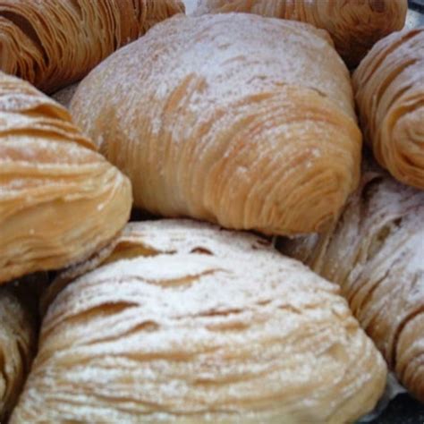 Sfogliatelle Ricce~The history is that the pastry was born in Naples ...