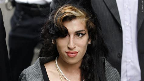 Singer Amy Winehouse found dead - CNN.com