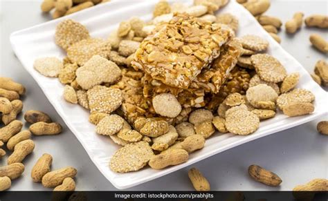 Lohri 2019: 5 Foods That Come To Mind When We Think Of This Harvest ...