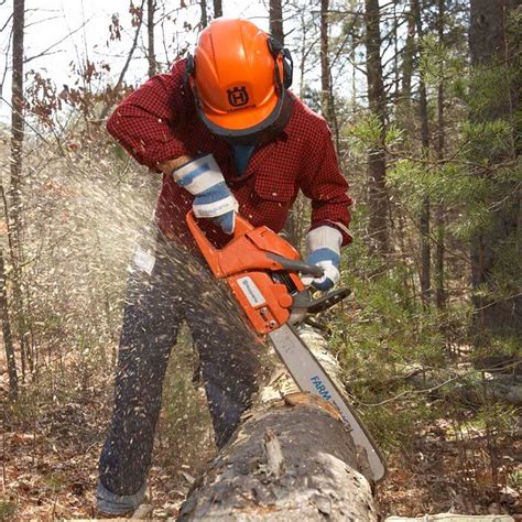 Electric and Gas Chainsaw Buying Guide | Lowe's | Chainsaw, Chainsaw ...