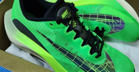 [丁仔分享]Nike Zoom Fly 5 Hakone Exclusive: Fly to the finish line like a ...
