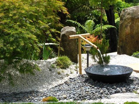 Oriental Flavor of Japanese Water Fountain | Fountain Design Ideas