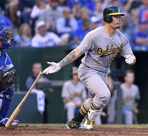 Oakland Athletics' Bruce Maxwell Was Right to Take a Knee - el Don News